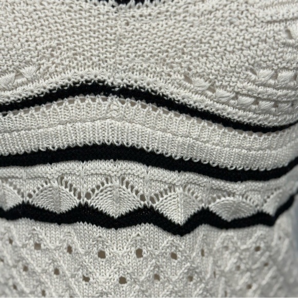 Olive + Oak Crochet Pointelle Knit Tank Top L Ivory Black Festival New w/Defect - Picture 5 of 11